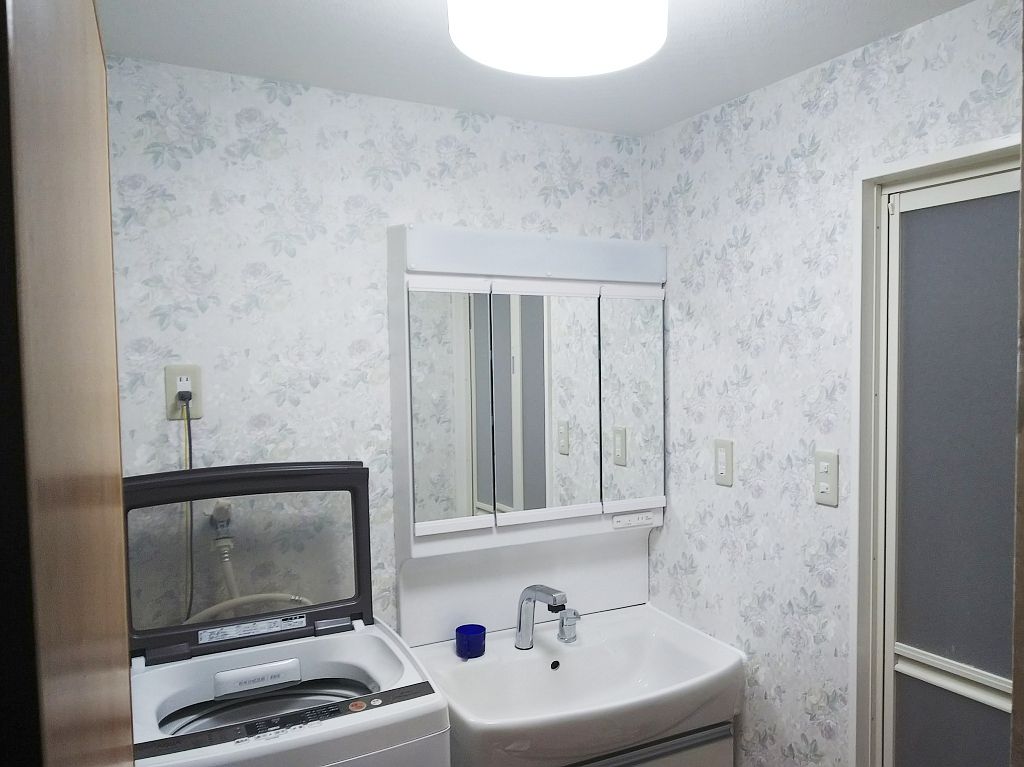 沖縄県うるま市　浴室リフォーム・洗面所リフォーム